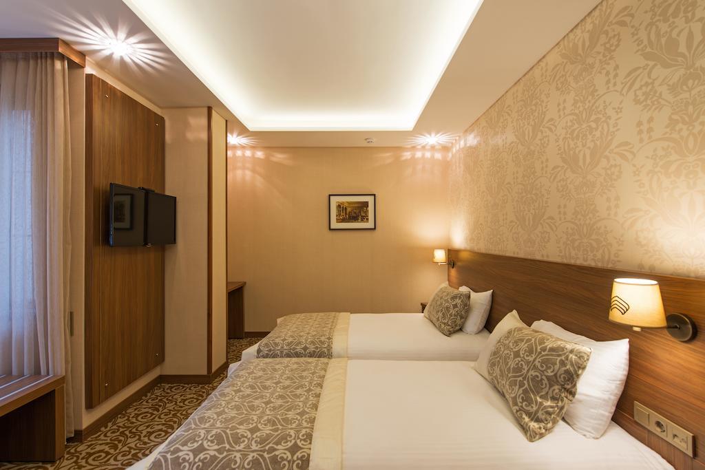 Cesmeli Konak Hotel 실리브리 객실 사진